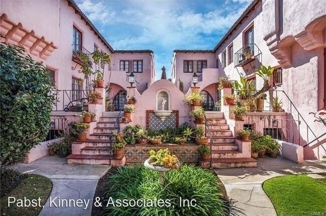 Building Photo - 2 br, 1 bath House - 1728 E. 3RD STREET #14
