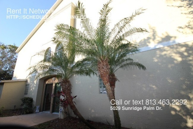 Building Photo - 5029 Sunridge Palms Dr