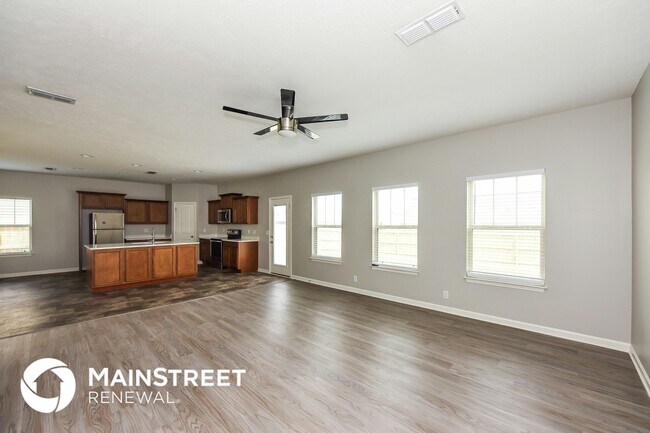 Building Photo - 3372 Tourmaline Dr