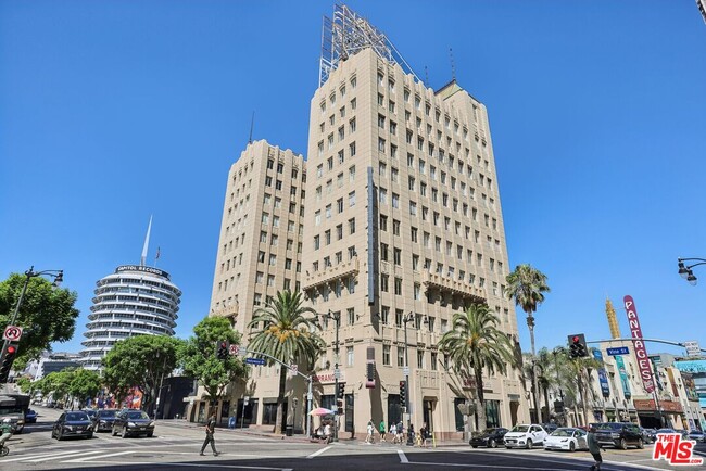 Building Photo - 6253 Hollywood Blvd