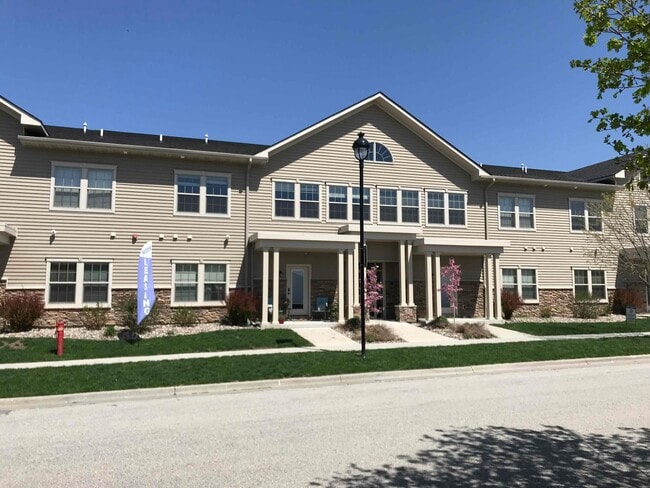 Building Photo - 2815 Northridge Pkwy