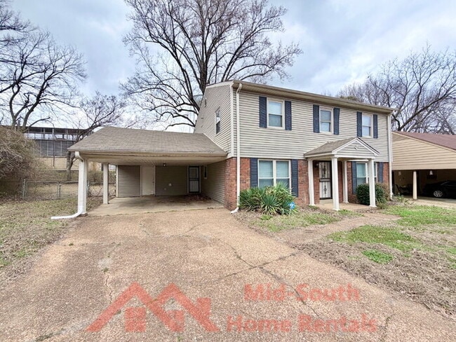 Photo - 1266 Hickory Ridge Dr House