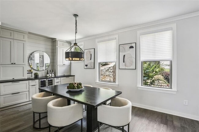 Foto del edificio - 2090 Emmet Pk Ln