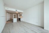 Foto principal - 480 NE 31st