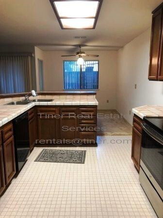 Foto del edificio - 5652 Verner Oak Ct