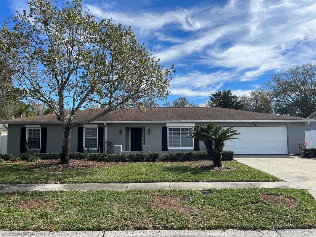 Foto principal - 13305 Moran Dr