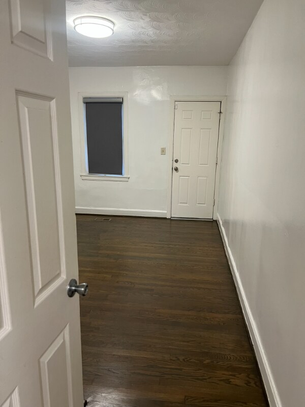 Foto del edificio - 1269 Simms Pl NE