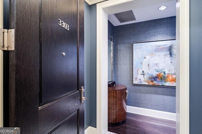 Foto del edificio - 3344 Peachtree Rd