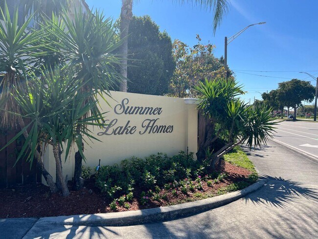 Foto del edificio - 5143 NW 30th Ln