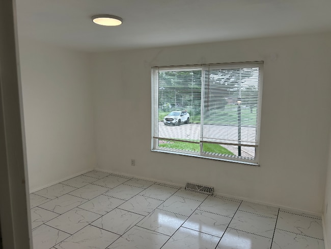 Foto del edificio - 223 Anderson Ln