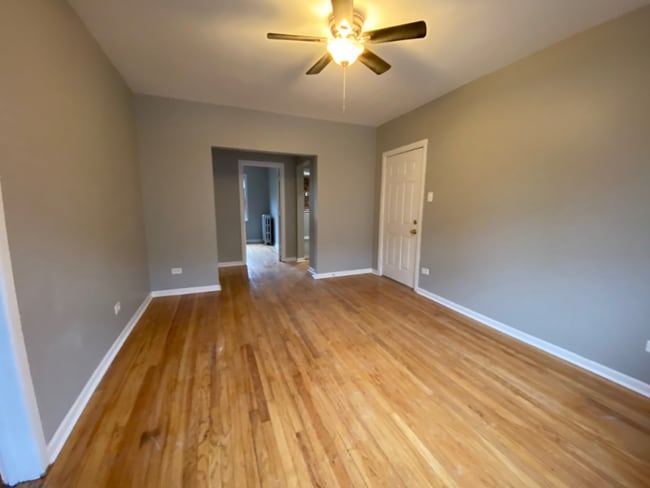 Photo - 6353 S Richmond St (Chicago, IL) Apartment