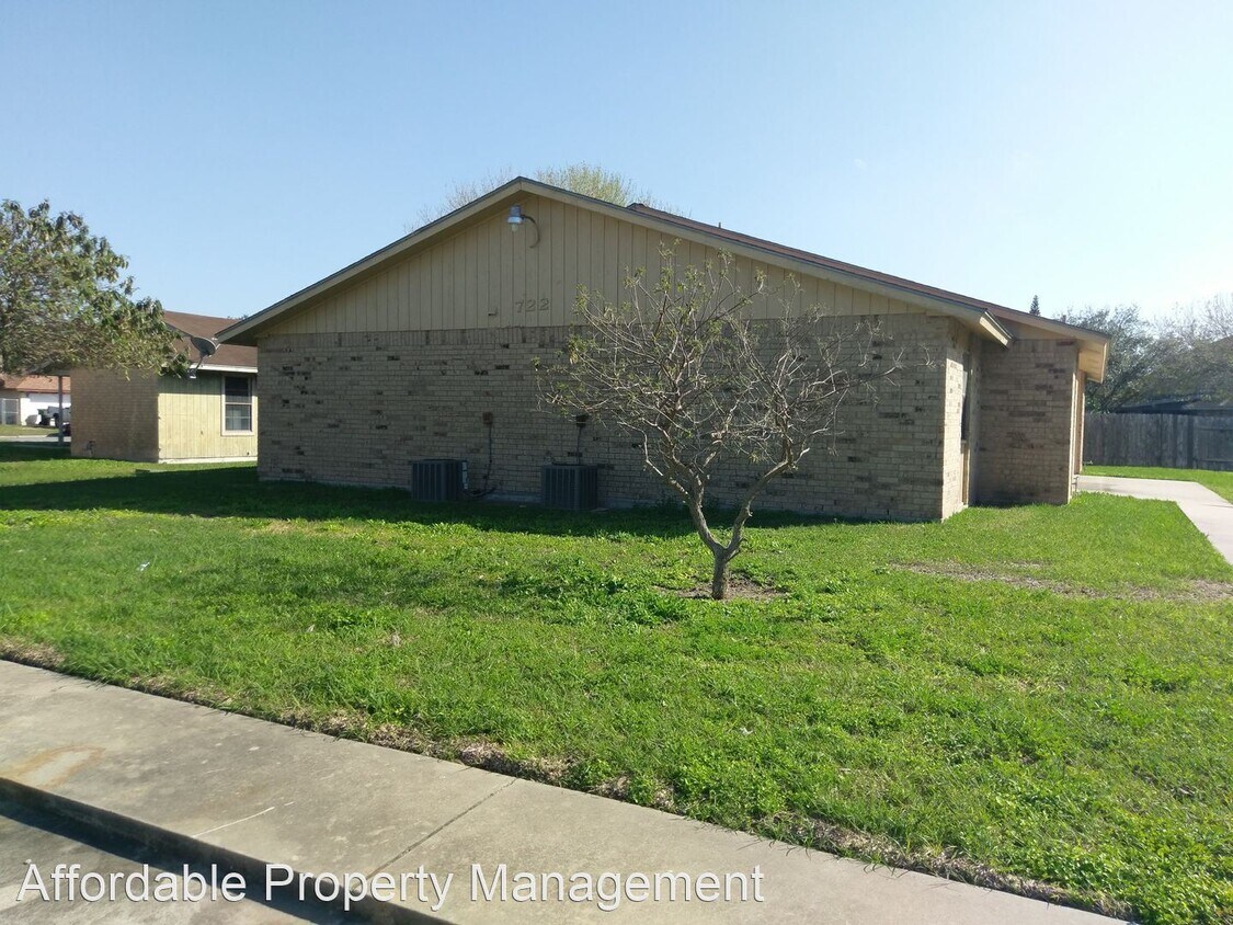 722 Tumbleweed Dr, Harlingen, TX 78550 Room for Rent in Harlingen, TX