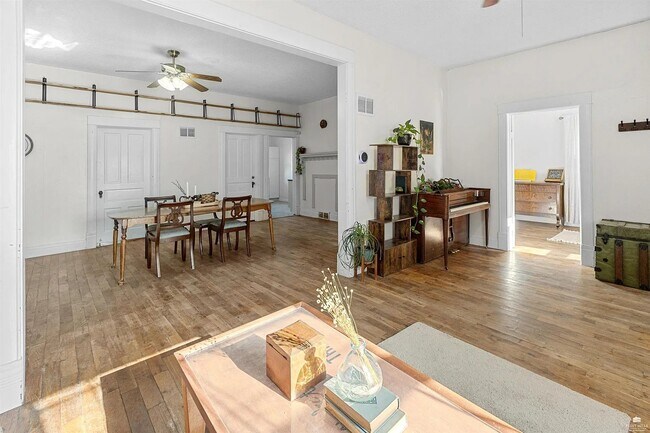 Foto del edificio - 1500 Houston St