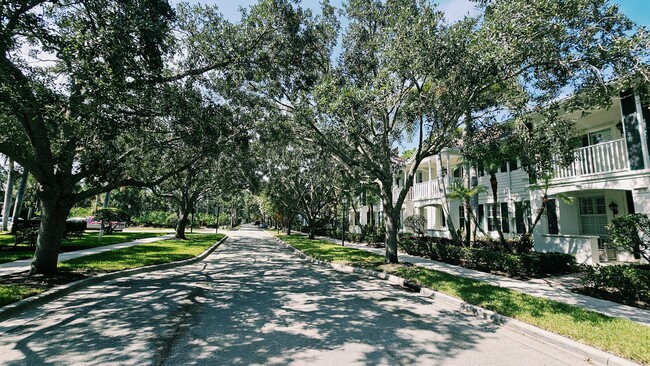 Building Photo - 2868 W Community Dr