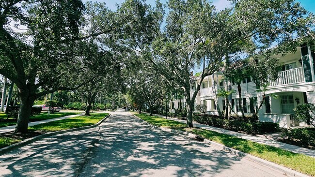 Foto del edificio - 2868 W Community Dr
