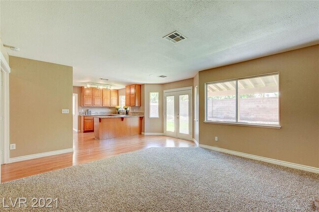 Building Photo - 1833 Escondido Terrace