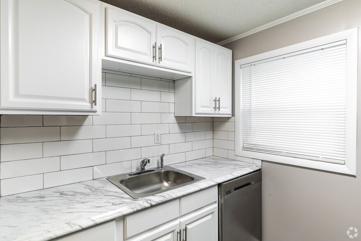 The Riverview Apartments Photo