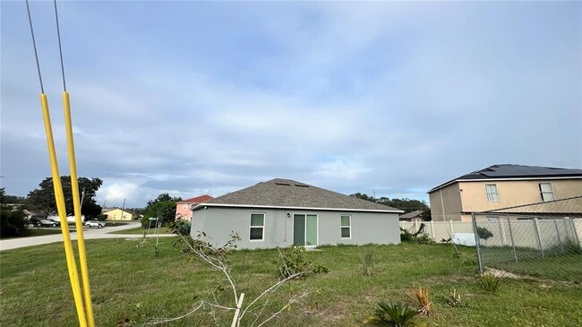 Building Photo - 1922 Escambia Ln