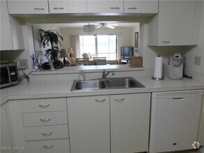 Building Photo - 12150 Kelly Sands Way
