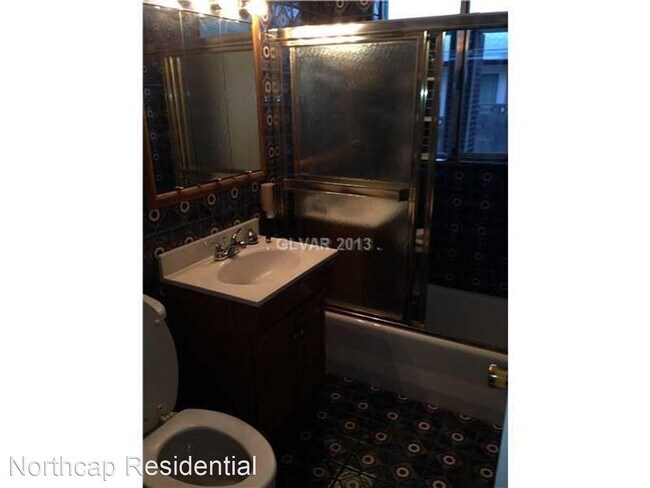 Building Photo - 3 br, 1 bath House - 525 Wyatt Ave