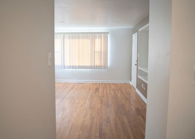 Foto del edificio - 8206 Old Harford Rd
