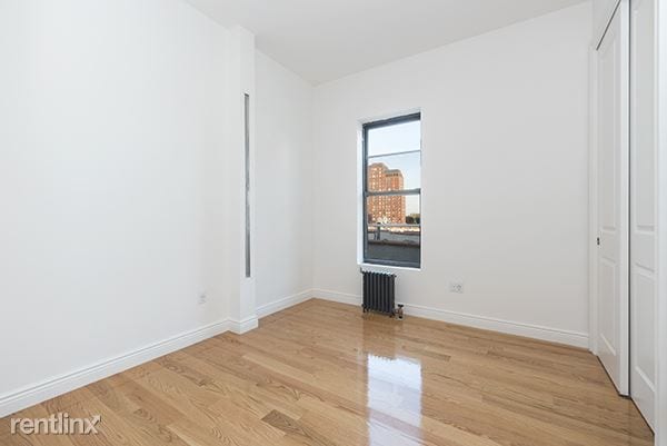 Building Photo - 314 W 103rd St