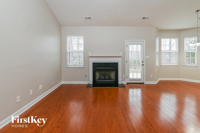 Foto del edificio - 4255 Kiser Woods Dr SW