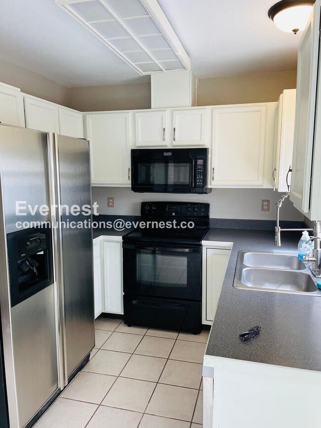 Foto del edificio - 2107 S Acoma St