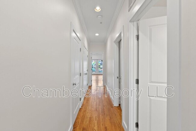 Building Photo - 1228 I St NE
