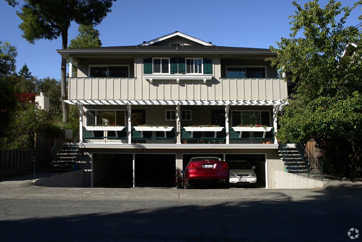 Building Photo - 677 Fremont St