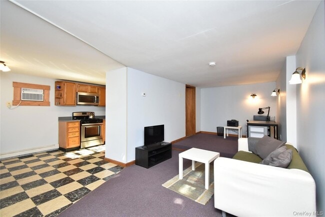 Building Photo - 504 NY-9D
