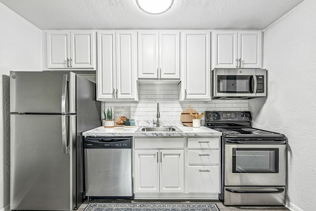 A1U-10 - Liv at Winter Park Apartment Homes