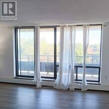 Building Photo - 2929 Aquitaine Ave