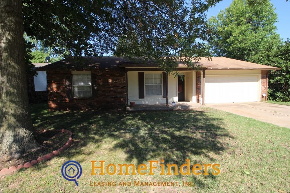 Primary Photo - 4340 S. Elm Ave. Broken Arrow OK 74011