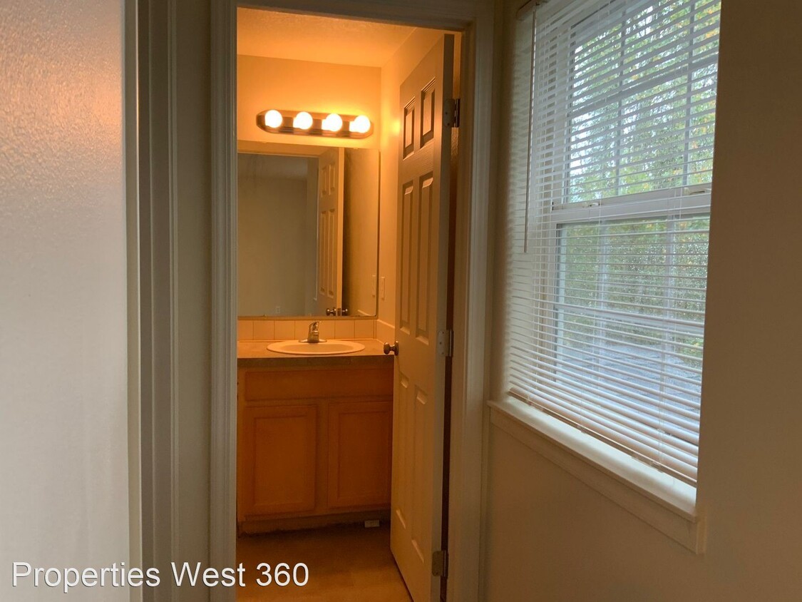 Primary Photo - 3 br, 2 bath House - 1126 W. 30th Street