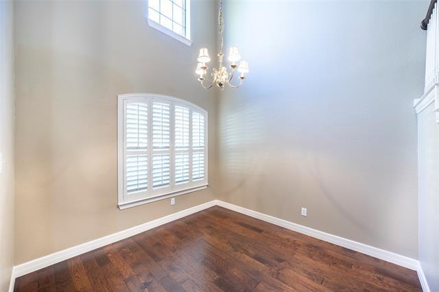 Building Photo - 4501 Brighton Dr