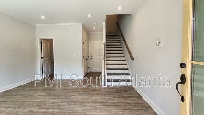 Foto del edificio - 2639 Creekside Dr NW