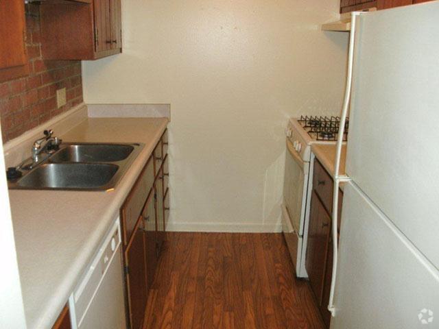 Cocina - Yorktown Colony Apartments