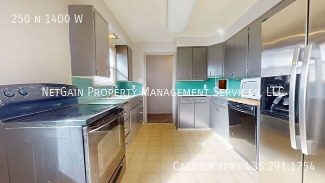 Building Photo - 250 N 1400 W