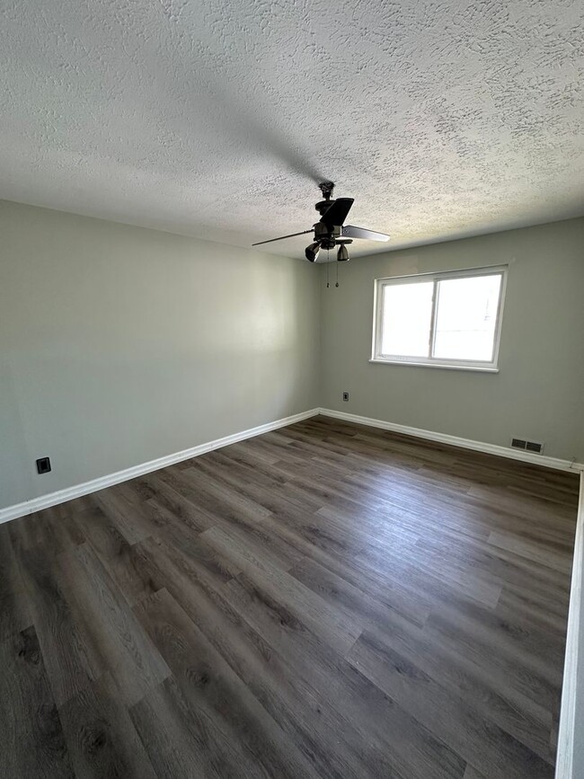 Foto del edificio - Updated 3 bedroom condo