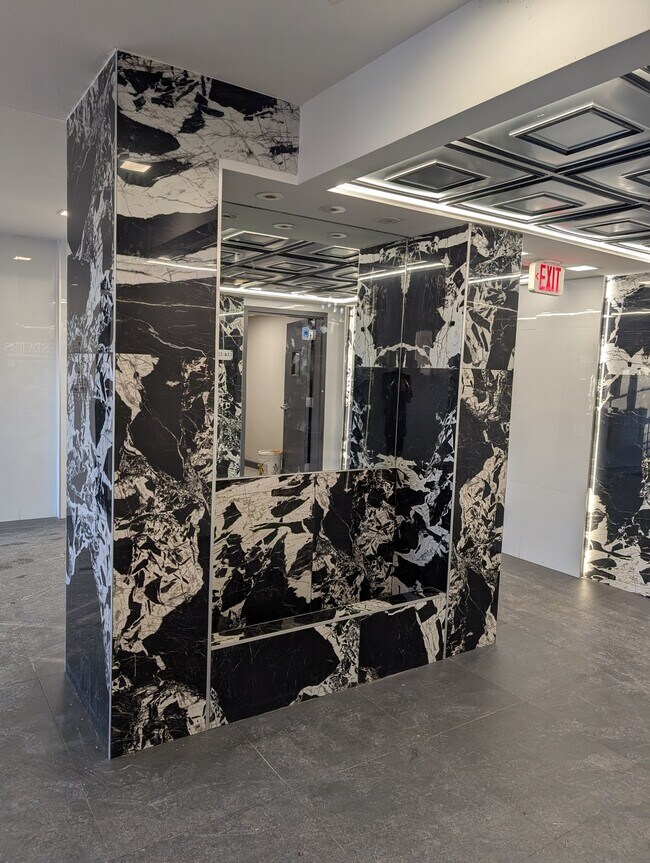 Foto del edificio - 194 Washington St