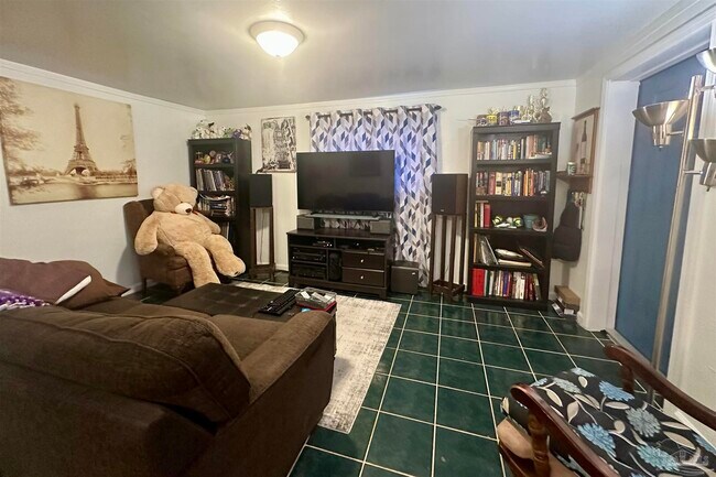 Foto del edificio - 6774 Harvell St