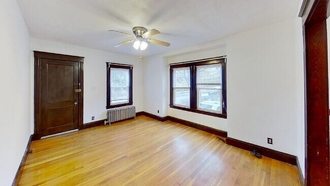 Building Photo - 48 Chubbuck St