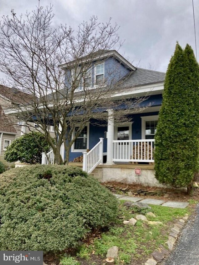 17 Seminole Ave, Claymont, DE 19703 House Rental in Claymont, DE