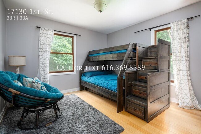 Foto del edificio - 17130 1st St