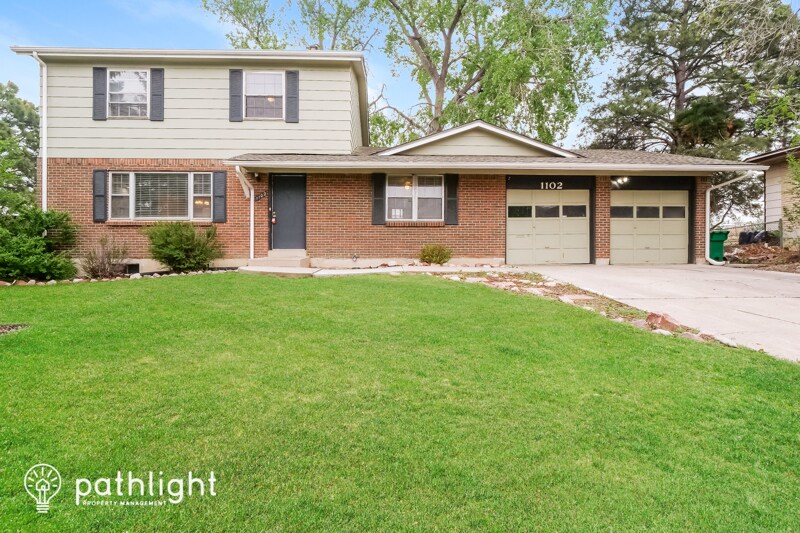 1102 Yosemite Dr, Colorado Springs, CO 80910 House Rental in Colorado