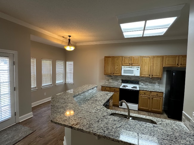Building Photo - 4722 Lone Tree Ct