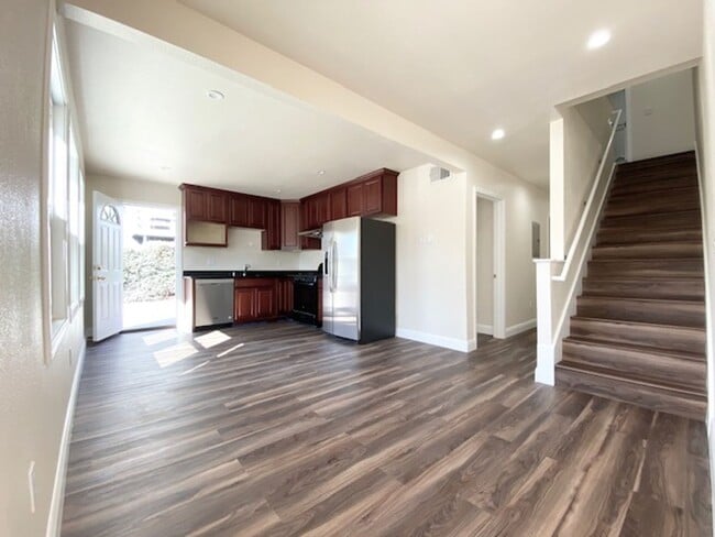 Building Photo - 767 Buena Vista Ave