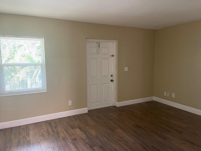 Foto del edificio - 510 M St