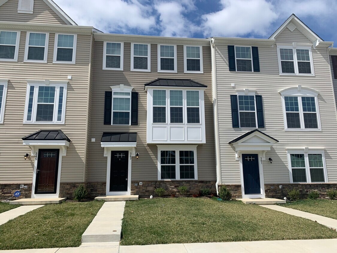 343 South Parkway Drive Townhouse for Rent in Middletown, DE